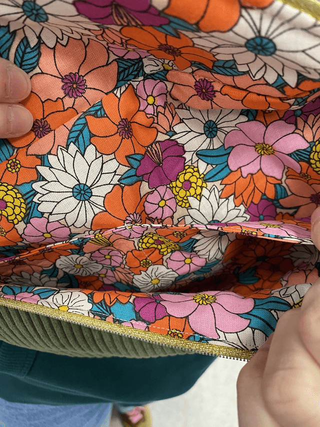 Sac banane en velours côtelé